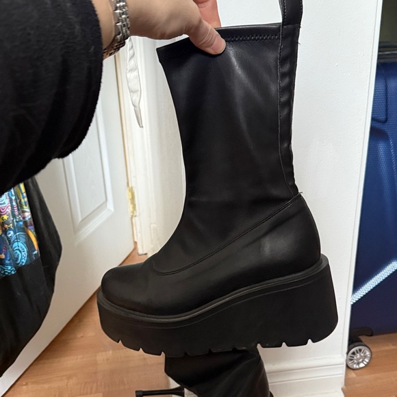 L'INTERVALLE Black Platform Boots - Picture 5 of 5